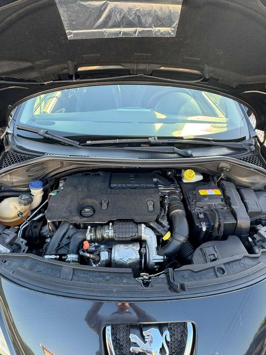 Peugeot 207 1.6hdi 98g - 2012