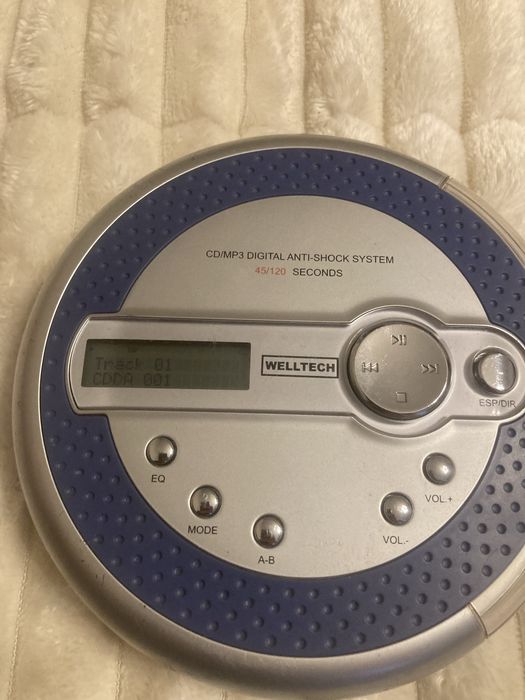 Diskman diskmen dyskmam przenosny odtwarzacz plyt cd i mp3