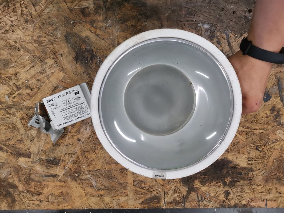 Lampa Sufitowa 70w metalohalogen 200mm statecznik