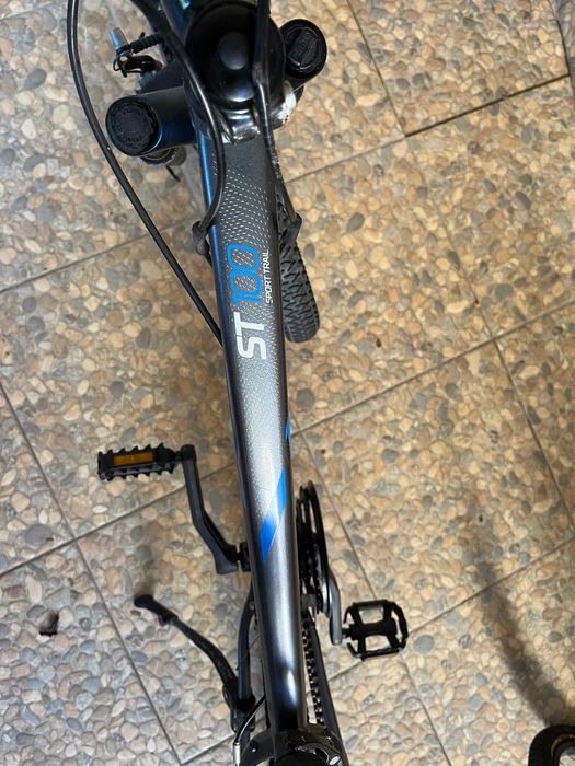 B’Twin Rockrider ST 100 – Roda 26