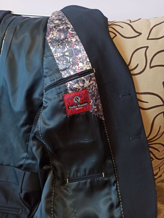 Костюм чоловічий 52р