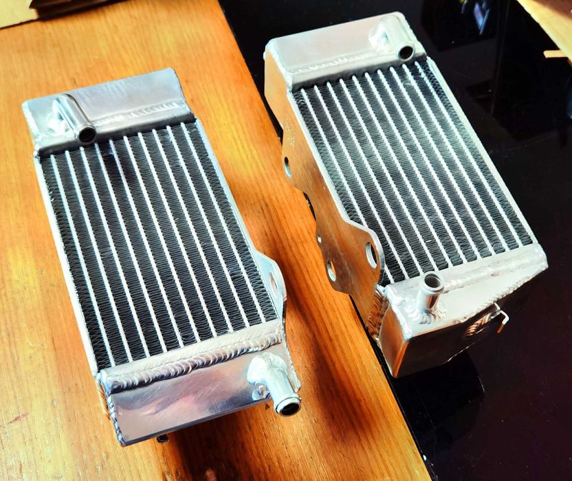Radiadores Honda CR125 e CR250 de 1982 Alumínio Performance