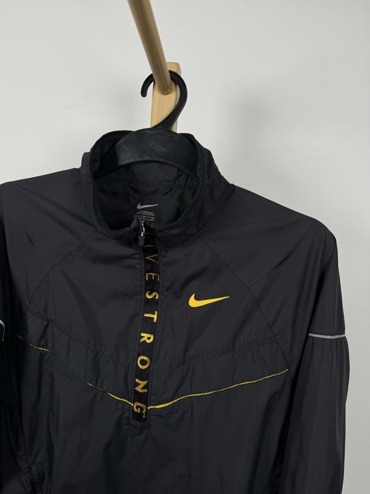 Nike Livestrong lekka kurtka wiatrówka S