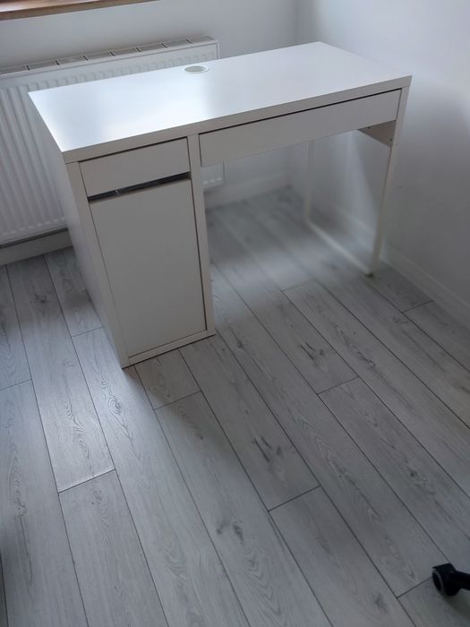 Biurko     IKEA  białe