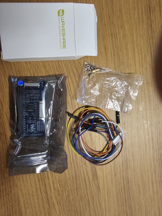 Waveshare 2.13-inch e-Paper HAT for Raspberry Pi64551475027715121