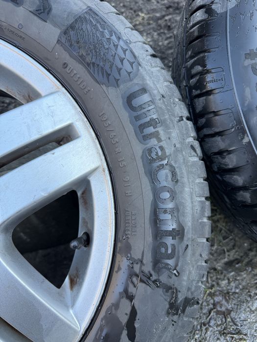 Felgi aluminiowe z letnimi oponami continental 195/65 R15