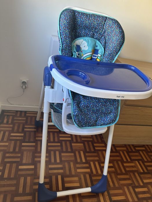 Cadeira de alimentação tuctuc