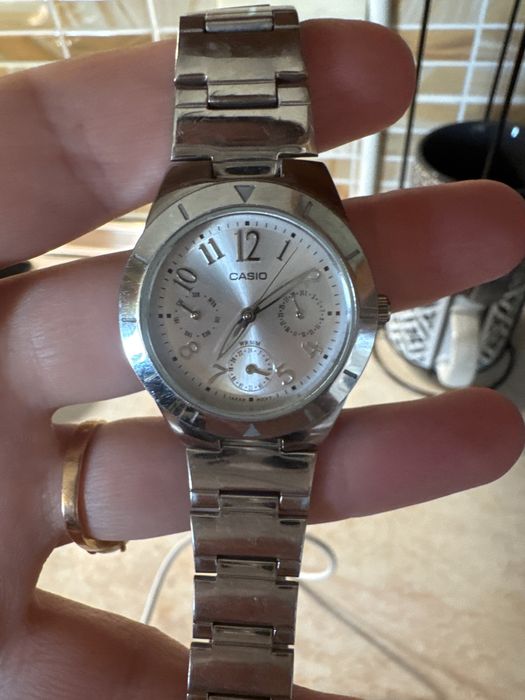 Годинник Casio . Жіночий годинник