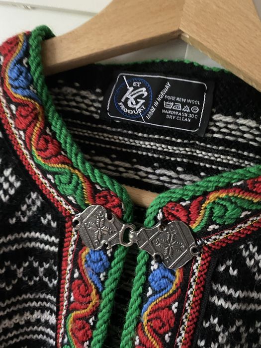 Wełniany tradycyjny norweski sweter folk góralski nordycki z wełny 100