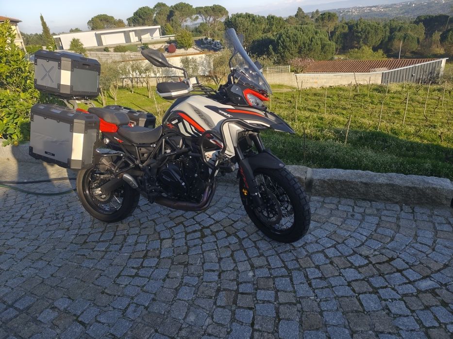 Benelli TRK 702X