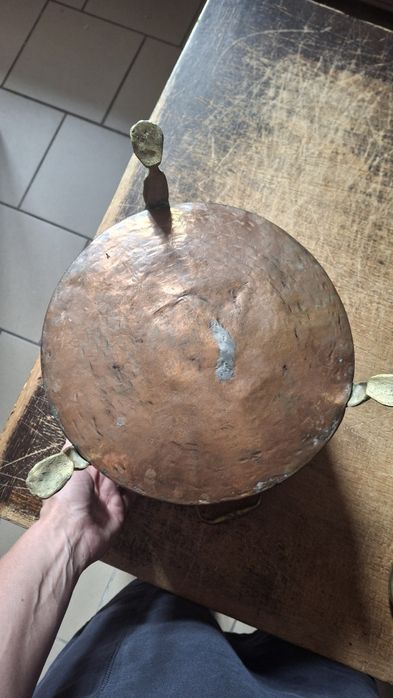 Kociołek z mosiądzu