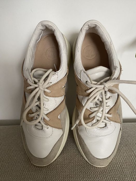 Sportowe buty sneakersy Skórzane Massimo Dutti beżowe