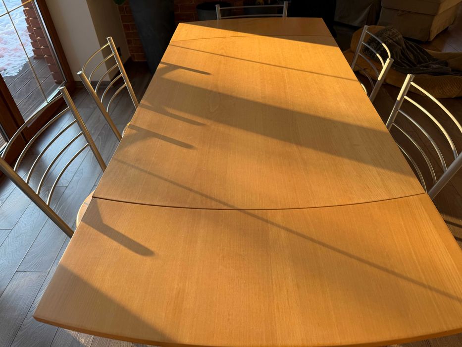 Stół z 6 krzesłami 120(180)x80, kolor buk włoskiej marki IMS