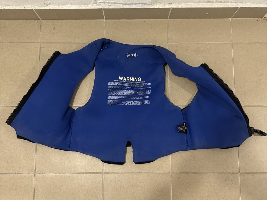 Kamizelka asekuracyjna NeilPryde Series 300 – rozmiar 56 / XXL