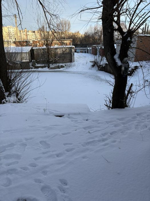 ГАРАЖ АК25 (вул. Тичини)