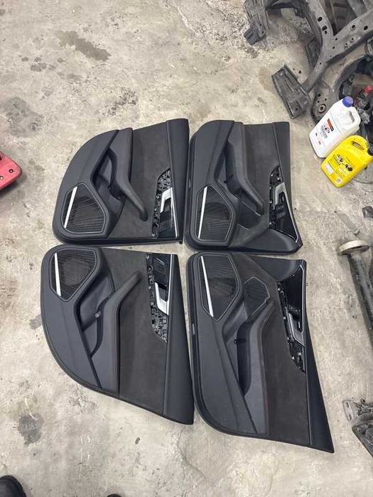 Карта двери комплект обшивка двери Audi A4 S4 B9 алькантара запчасти