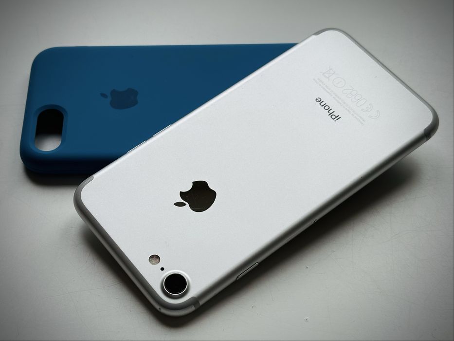 IPhone 7 на 32 GB (гарний стан)