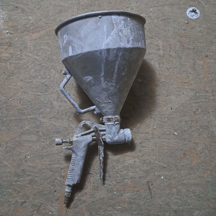 Pistolet natryskowy
