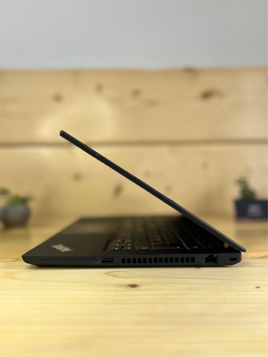 Ноутбук Lenovo ThinkPad T14 G1/Ryzen 5 4650U/16GB/SSD 256GB/14"FHD IPS