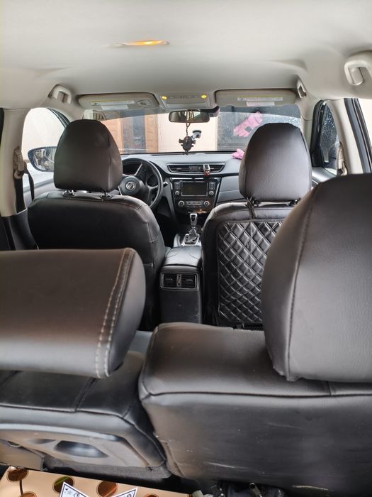 Продам нісан рог