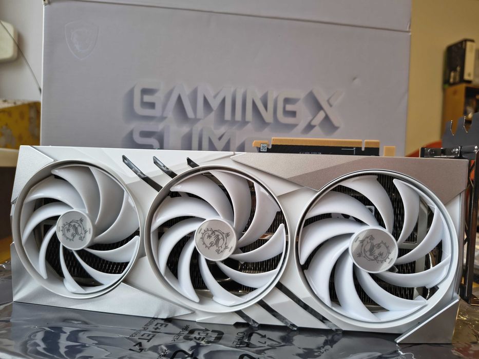 MSI RTX 4080 Gaming X SLIM White 16GB