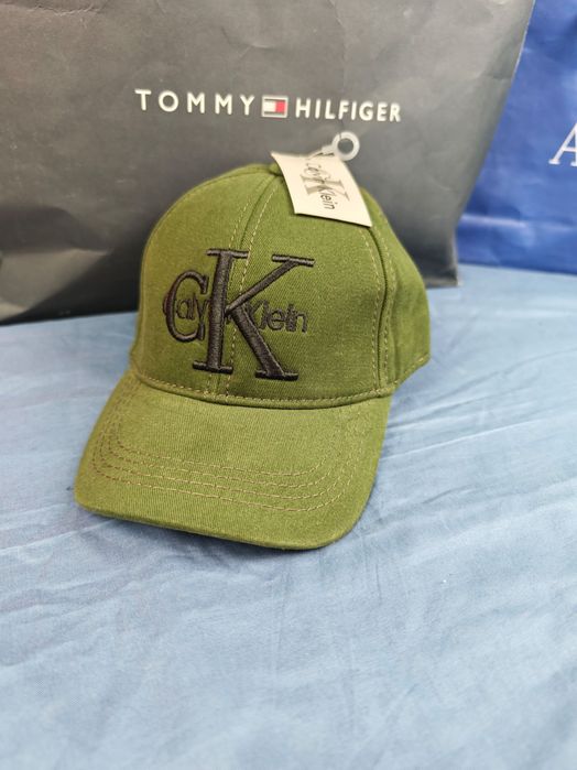 Czapka z daszkiem unisex Calvin Klein kolory damska męska regulowana premium