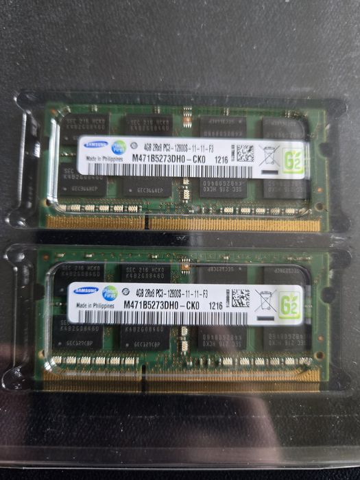 SODIMM Samsung 2 × 4GB DDR3