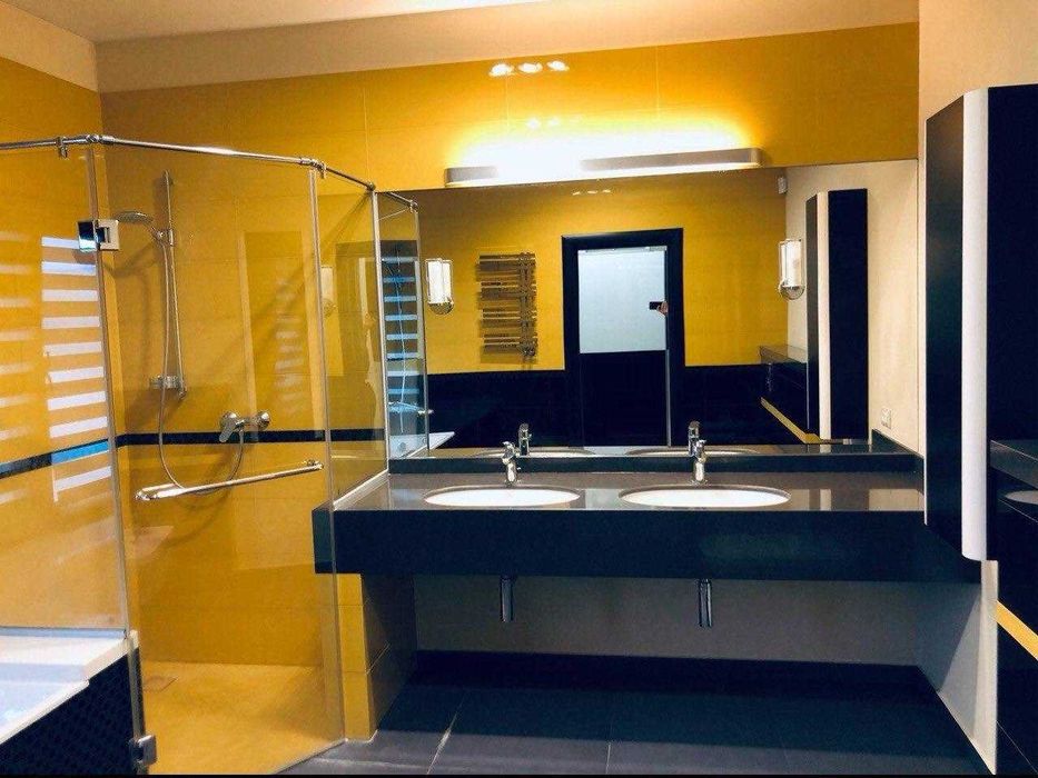 Дом с жилым подвалом 18 соток Свой парк 3 мастер спальни Б Фонтан