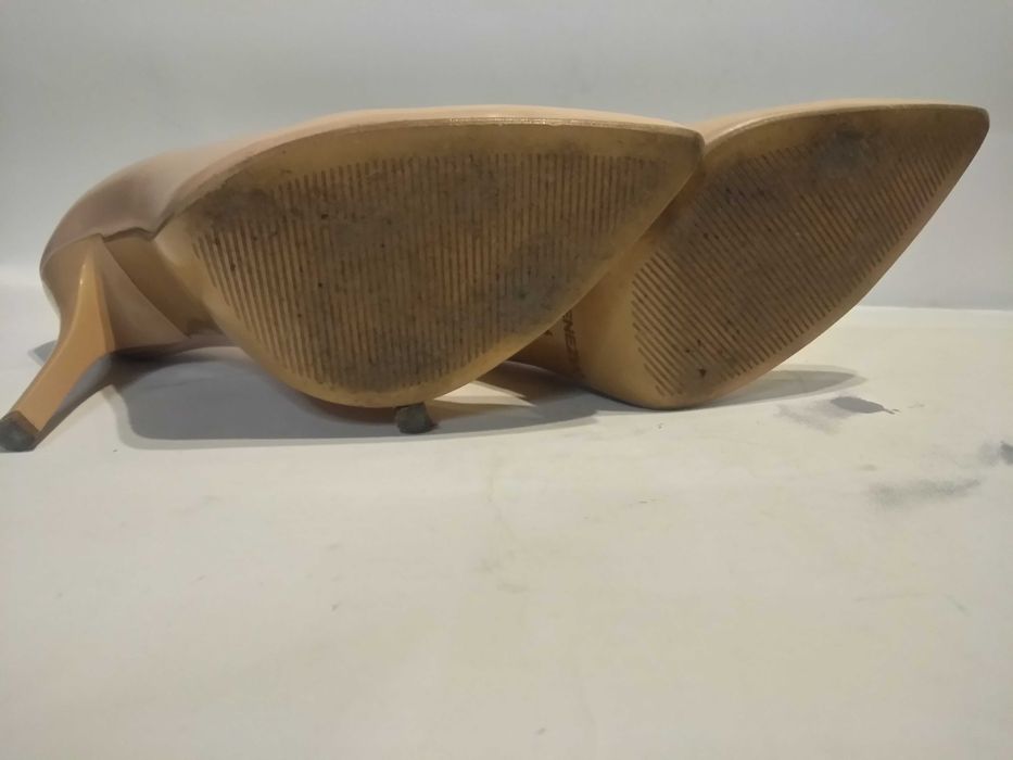 Szpilki Venezia 36 beżowe