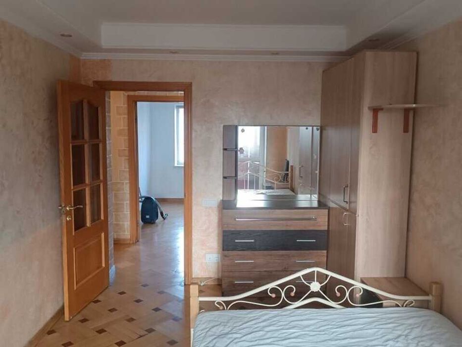 ПРОДАЖ 3К квартири ЦЕНТР ОХМАДИТ пр Берестейський 18