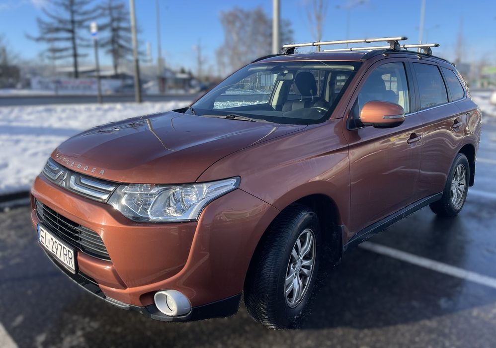 Mitsubishi Outlander III 2.0 4WD CVT Invite