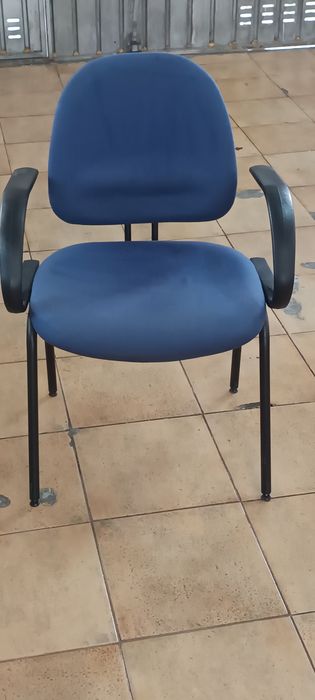 Vendo Cadeiras Escritório