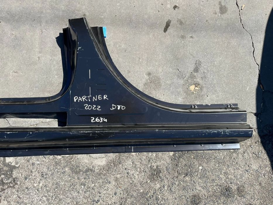 Peugeot Partner III k9 - PAINEL EMBALADEIRA LATERAL - Z634