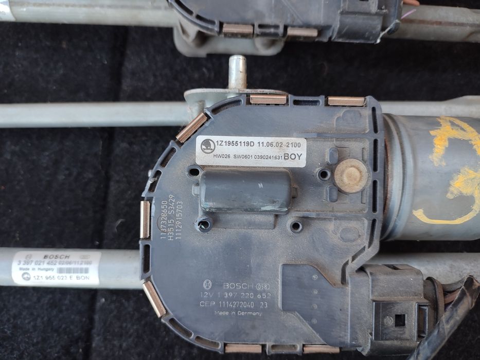 Трапеція двірників Шкода Октавія А5 Фольксваген Гольф 5 6 моторчик