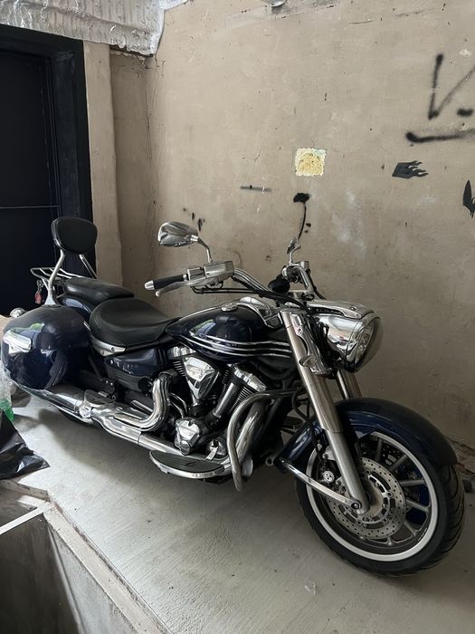 Продається мотоцикл YAMAHA  XV1900
