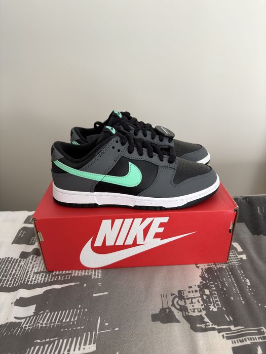 Nike Dunk Low Green Glow