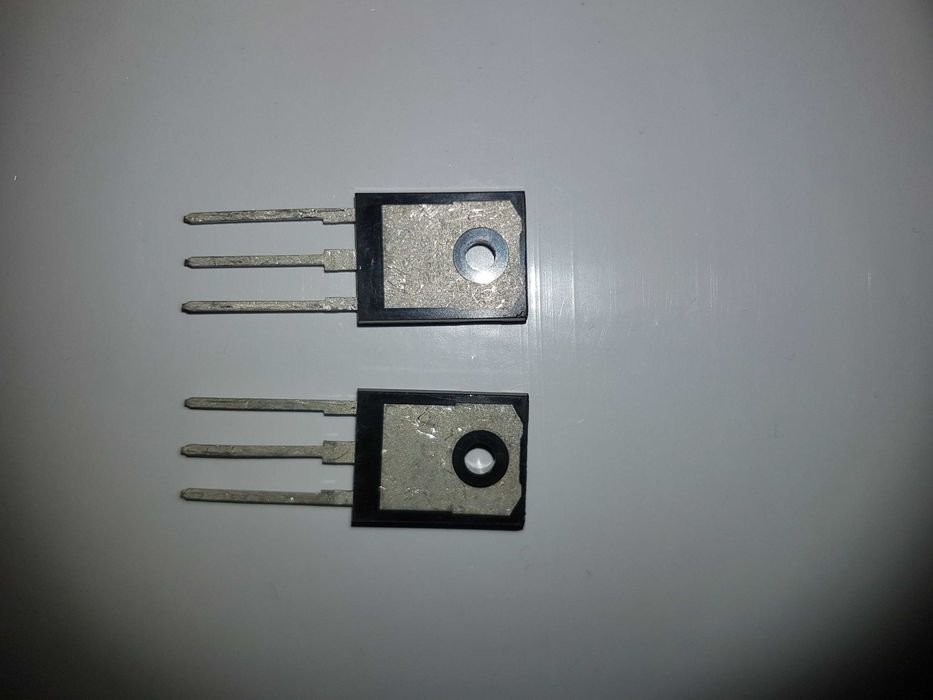 Транзистор IGBT IHW30N160R5XKSA1 (H30SR5) для индукционной плиты.
