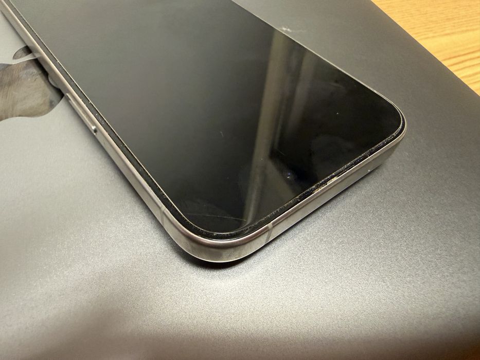 iPhone 15 Pro 256GB Titânio Natural + Caixa e Cabo