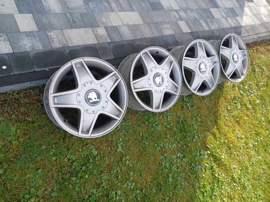 R16 alufelgi SKODA fabia scala Roomster rapid kamiq felgi aluminiowe