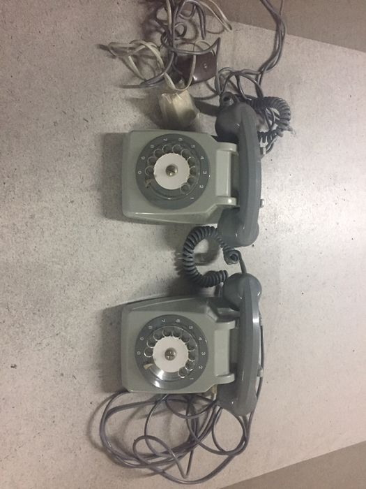 Dois telefones