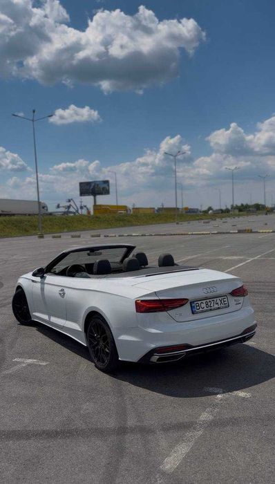 Оренда автомобіля Audi A5 Кабріолет Львів. Орендуй авто для фотосесії чи відпочинку.