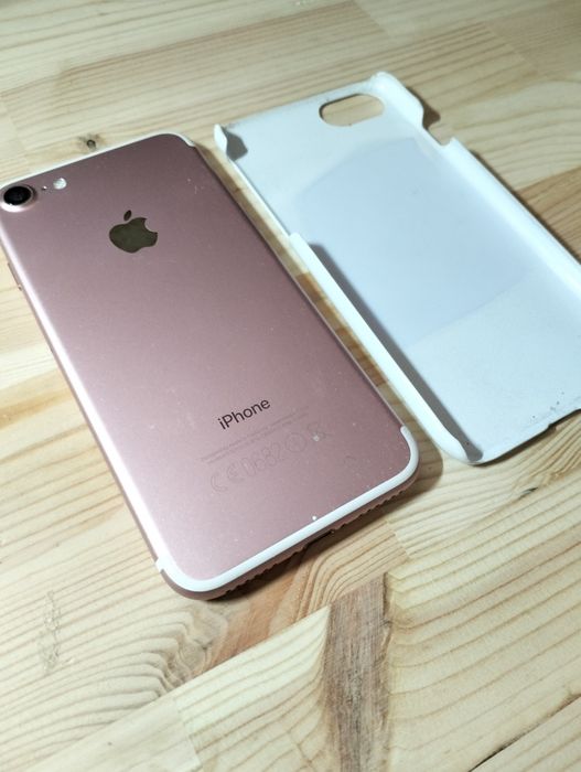 iPhone 7 com capa
