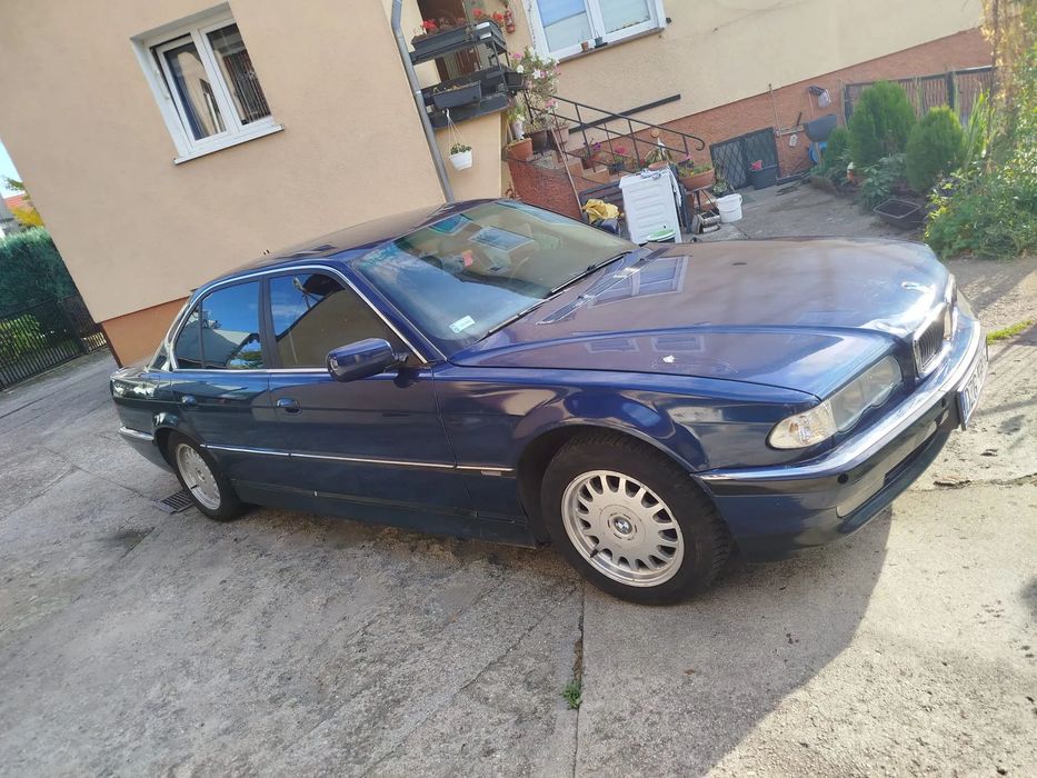 BMW Seria 7