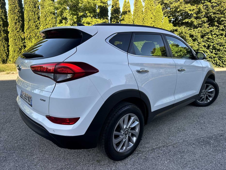 HYUNDAI TUCSON 1.7 CRDI FULL BiXenon LED Skóra Kamera Panorama Keyless