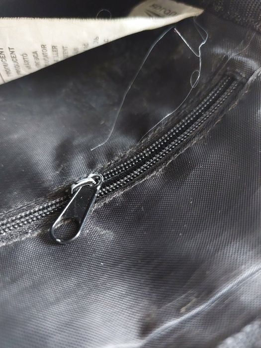 Niebiesko-czarna torba listonoszka Sprandi sportowa saszetka