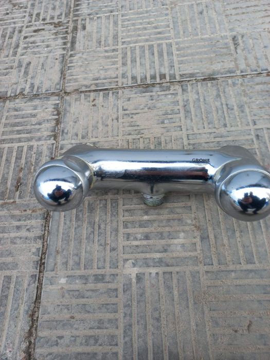 Продам умывальник, смесители бу