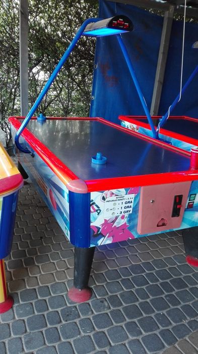 Air Hockey-automat zarobkowy