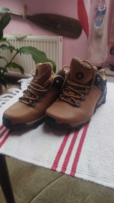 buty turystyczne