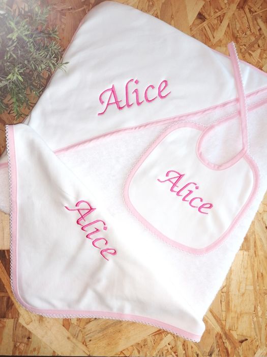 Conjuntos de bebé personalizados