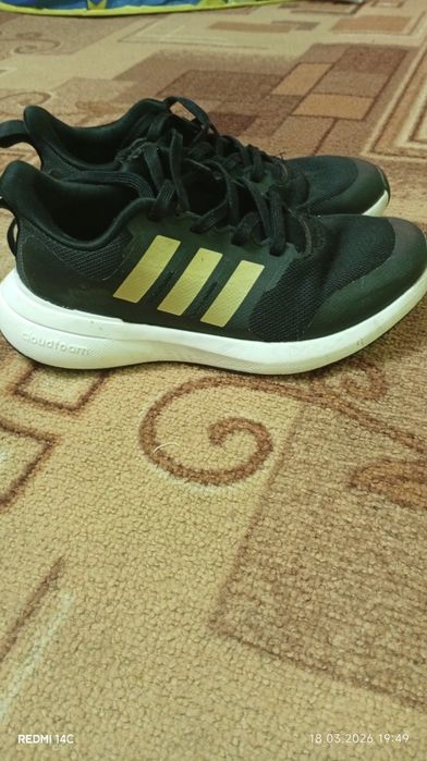 Кросівки Adidas 34